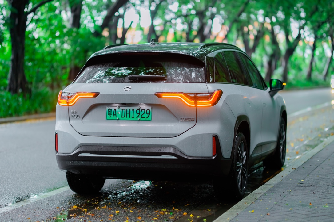 戴帽子装饰的NOMI_鸭脖es6怎么样-口碑精选