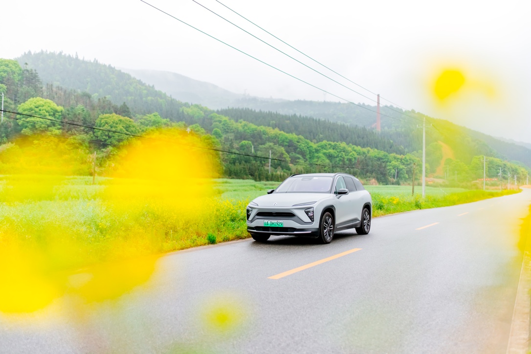 行驶在乡间小路上的鸭脖es6_鸭脖es6怎么样-口碑精选