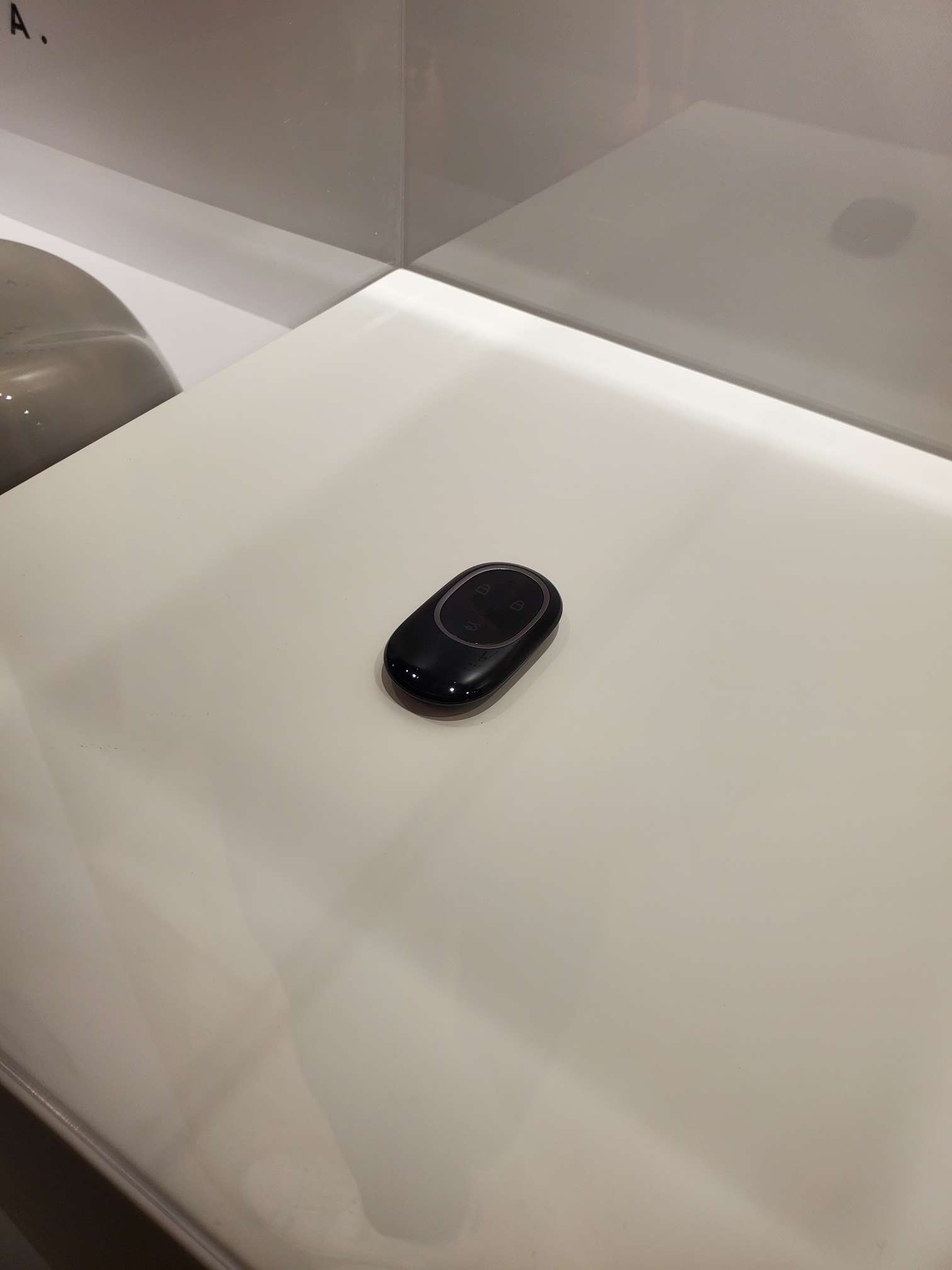 鸭脖ET7的UWB车钥匙_鸭脖ET7怎么样-口碑精选