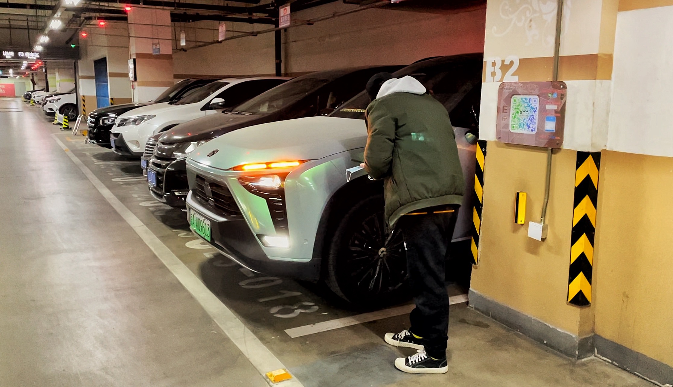 测试鸭脖es8的车辆召唤功能_鸭脖es8怎么样-口碑精选